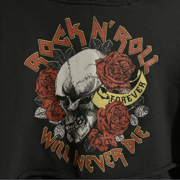 'Rock n' Roll Will Never Die' Cropped Black Hoodie | SWS - Picture 2 of 4